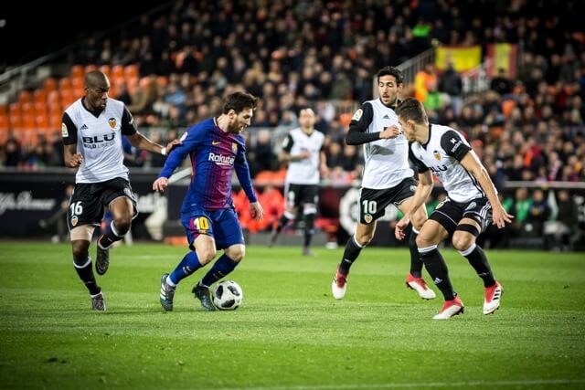 大幅轮换，科瓦奇：由于伤病我们不得不轮换拜尔