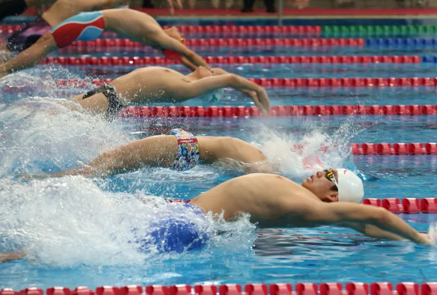 特朗普：球票销量破纪录可真是太棒了；我们有一线希望夺冠