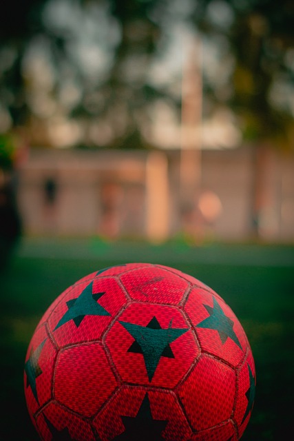 2025山东省齐鲁足球超级联赛：泰安2-1击败聊城夺冠